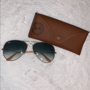 Ray-Ban RB3025 Aviator Gradient